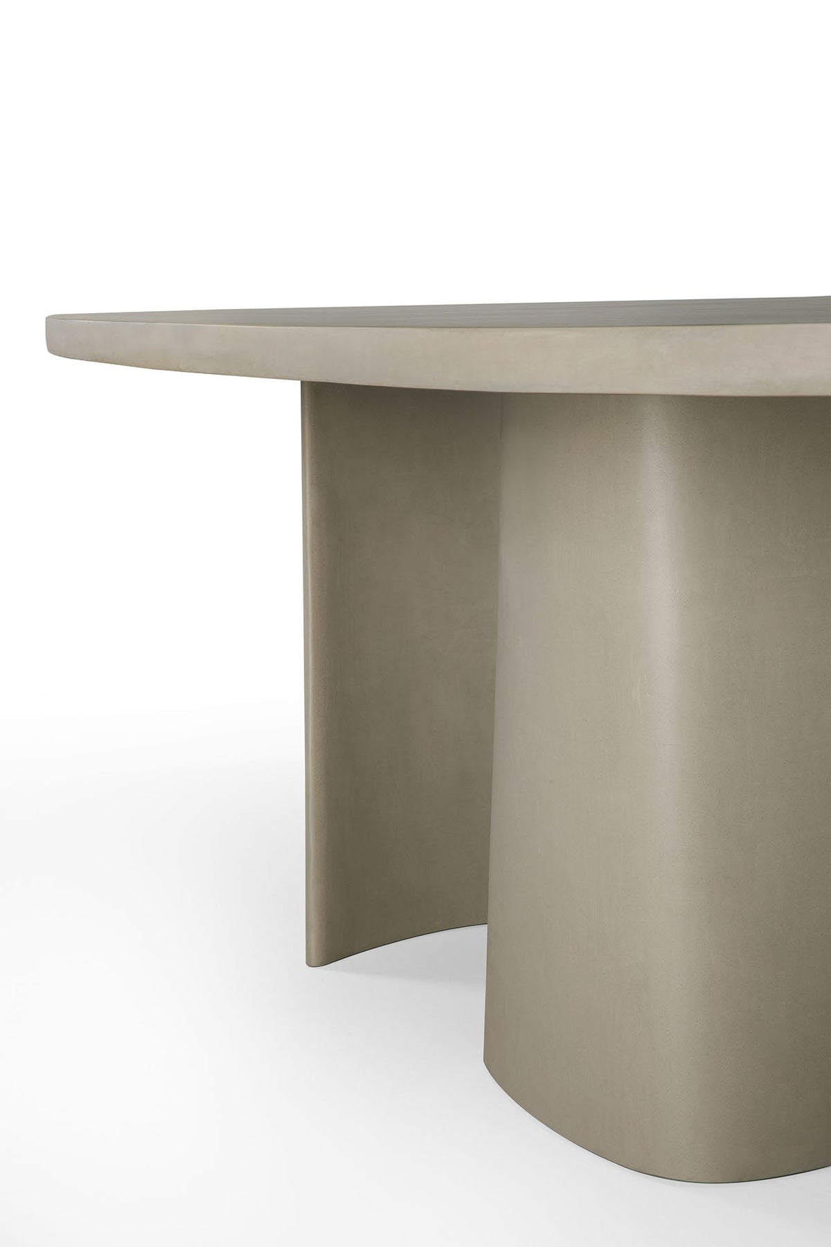Ethnicraft | Canyon outdoor dining table | 230x115cm