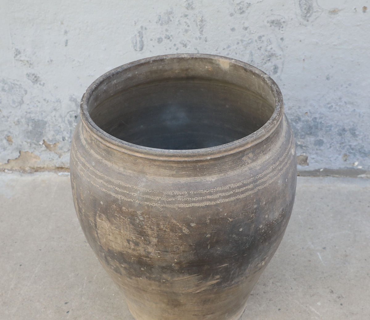 Vintage pot – image 2