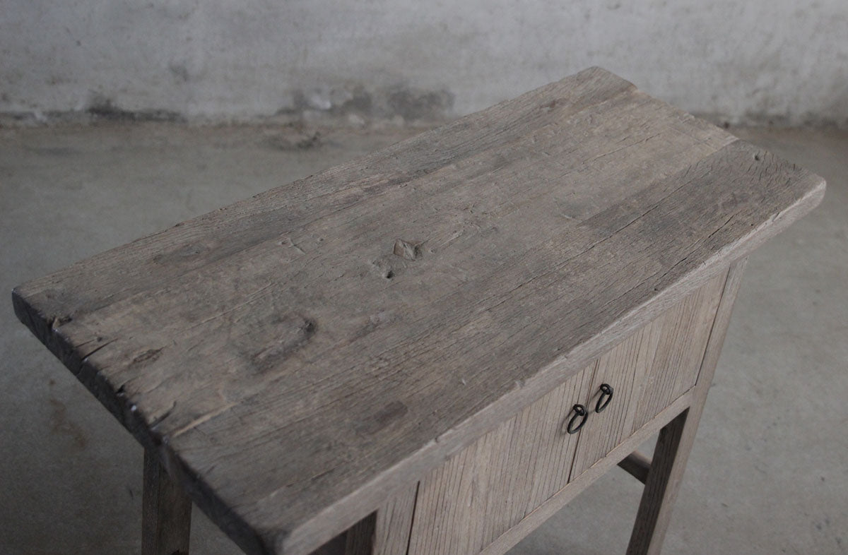 Wall table 2 doors – image 2