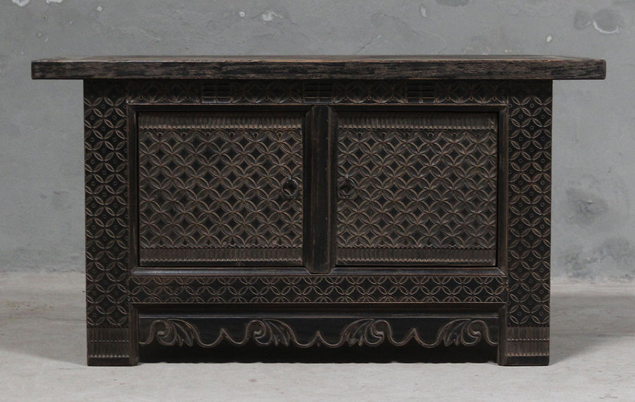 TV cabinet carving