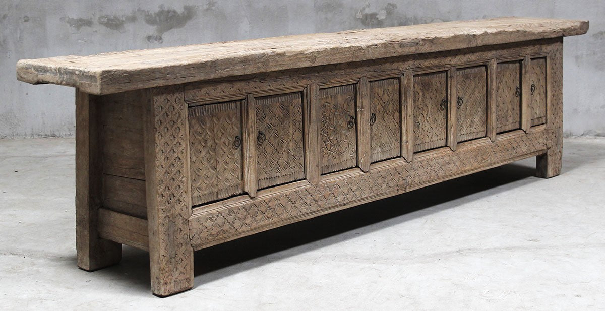 Carved TV cabinet XL – image 2