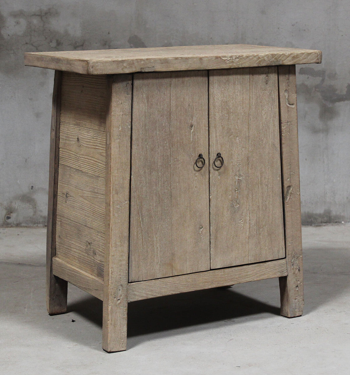 Cabinet 2 doors – image 2
