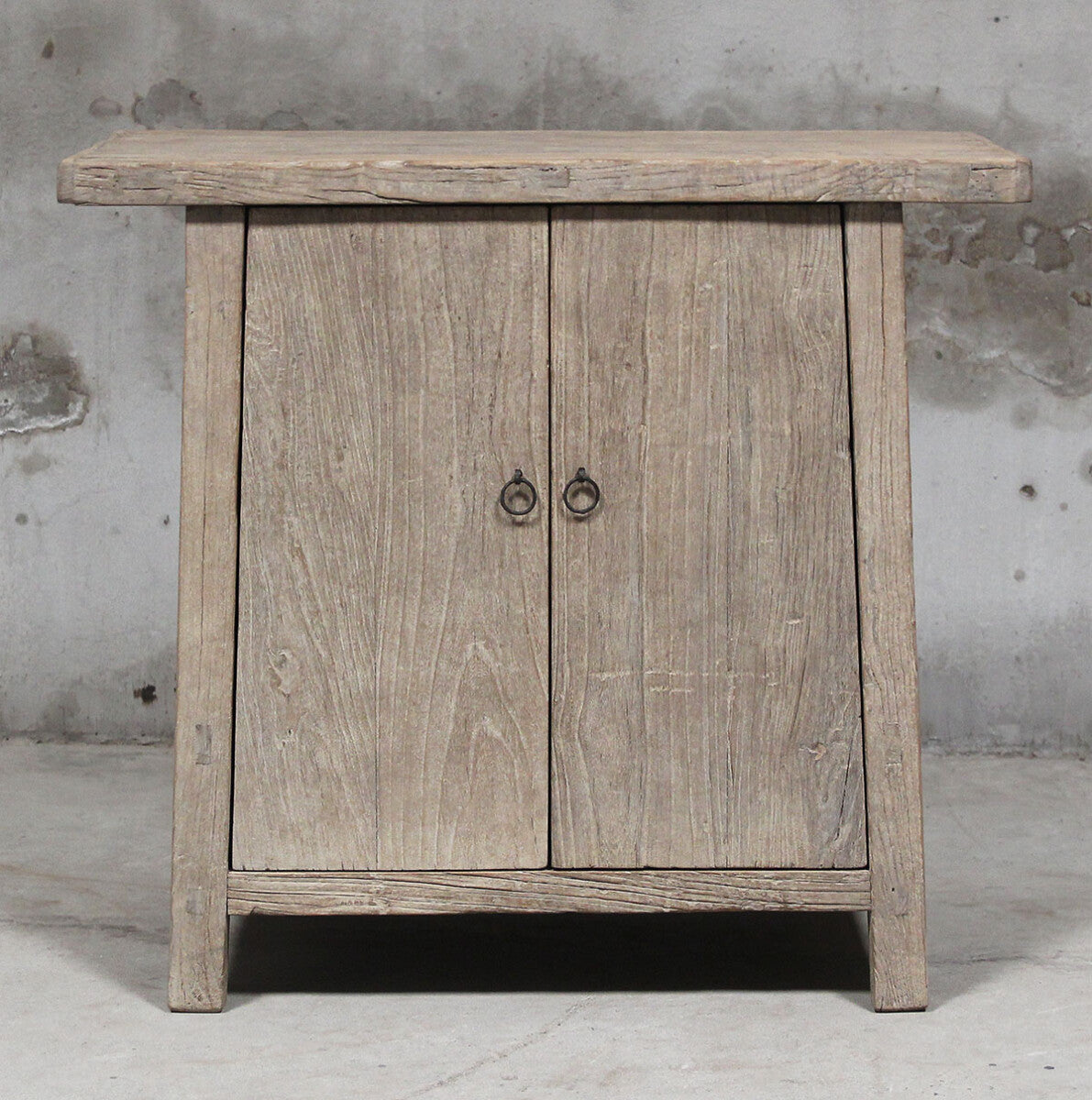Cabinet 2 doors