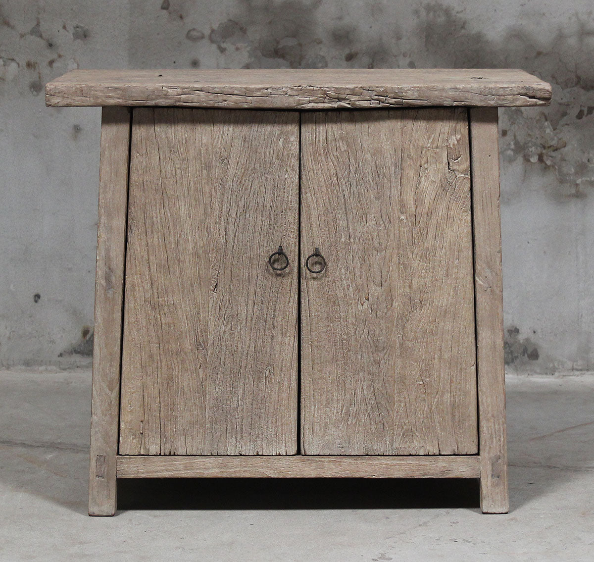 Cabinet 2 doors