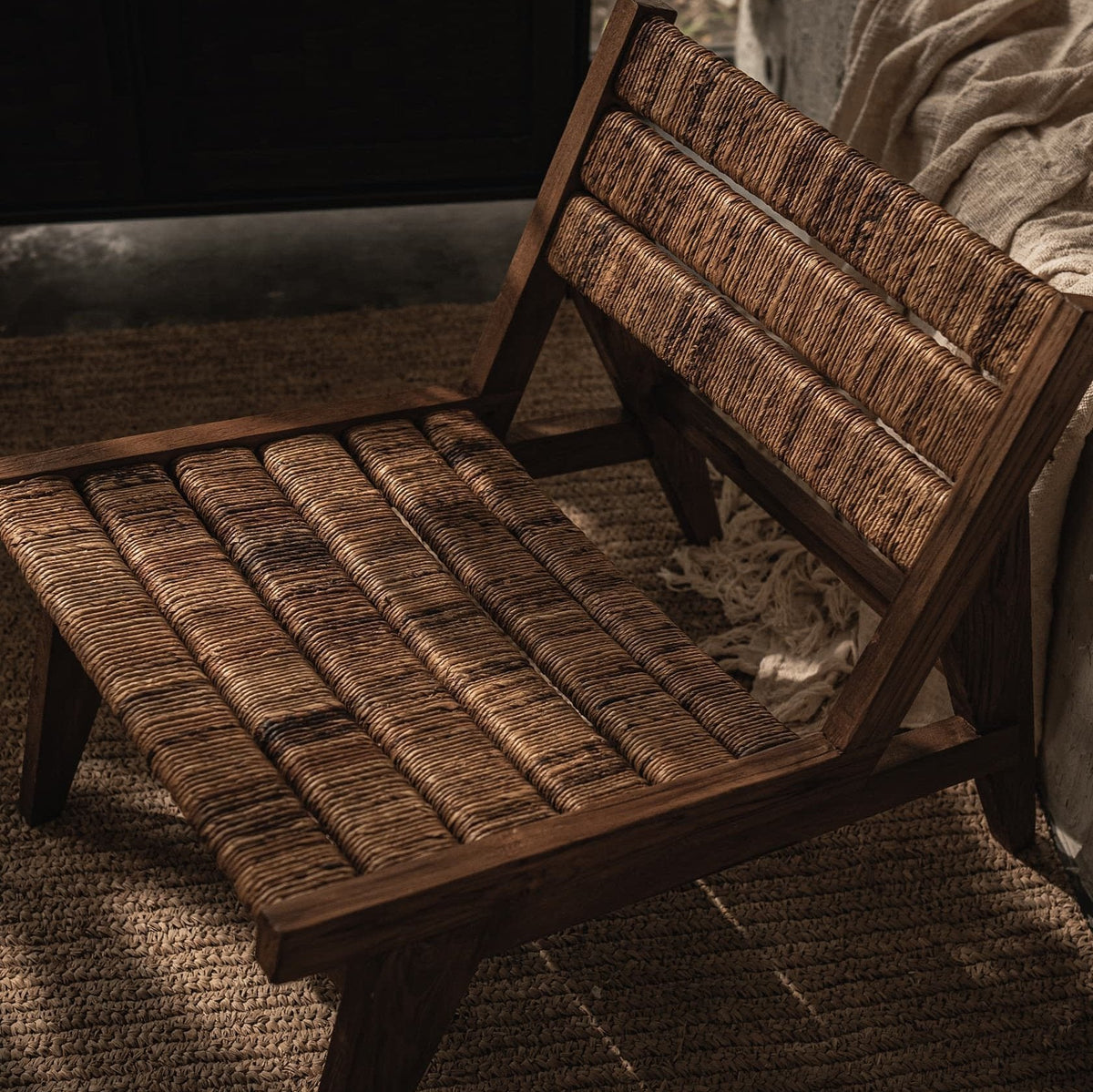Bassa Lounge Chair