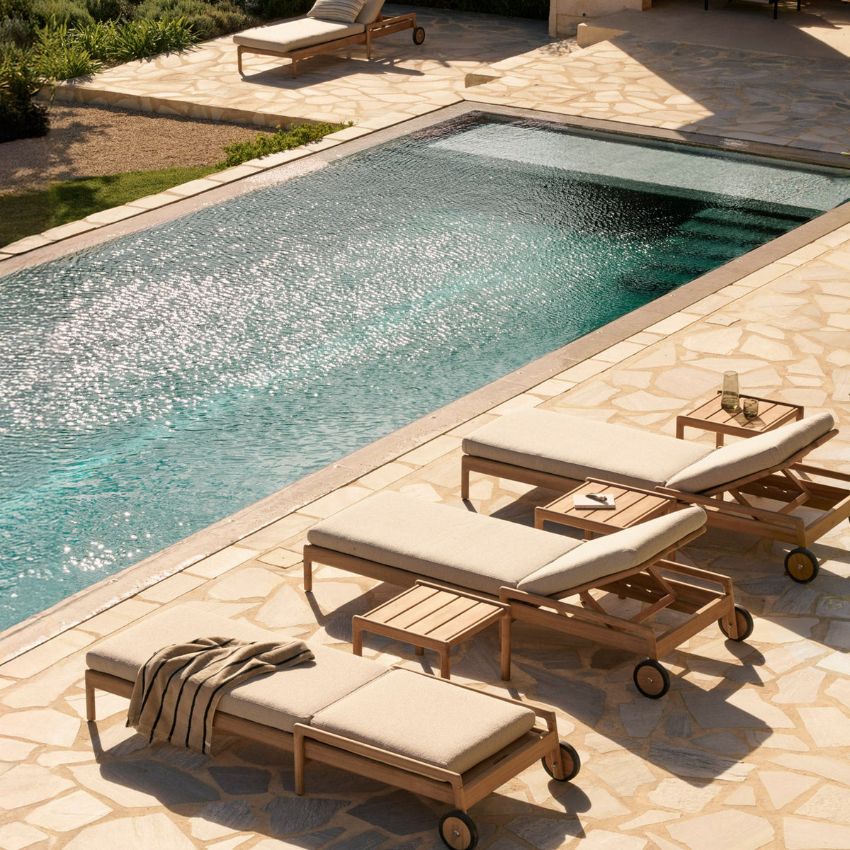 Ethnicraft | Jack outdoor adjustable lounger | Natural
