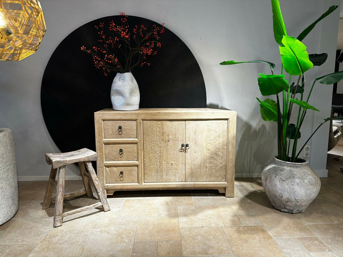 Dresser 3 drawers 2 doors