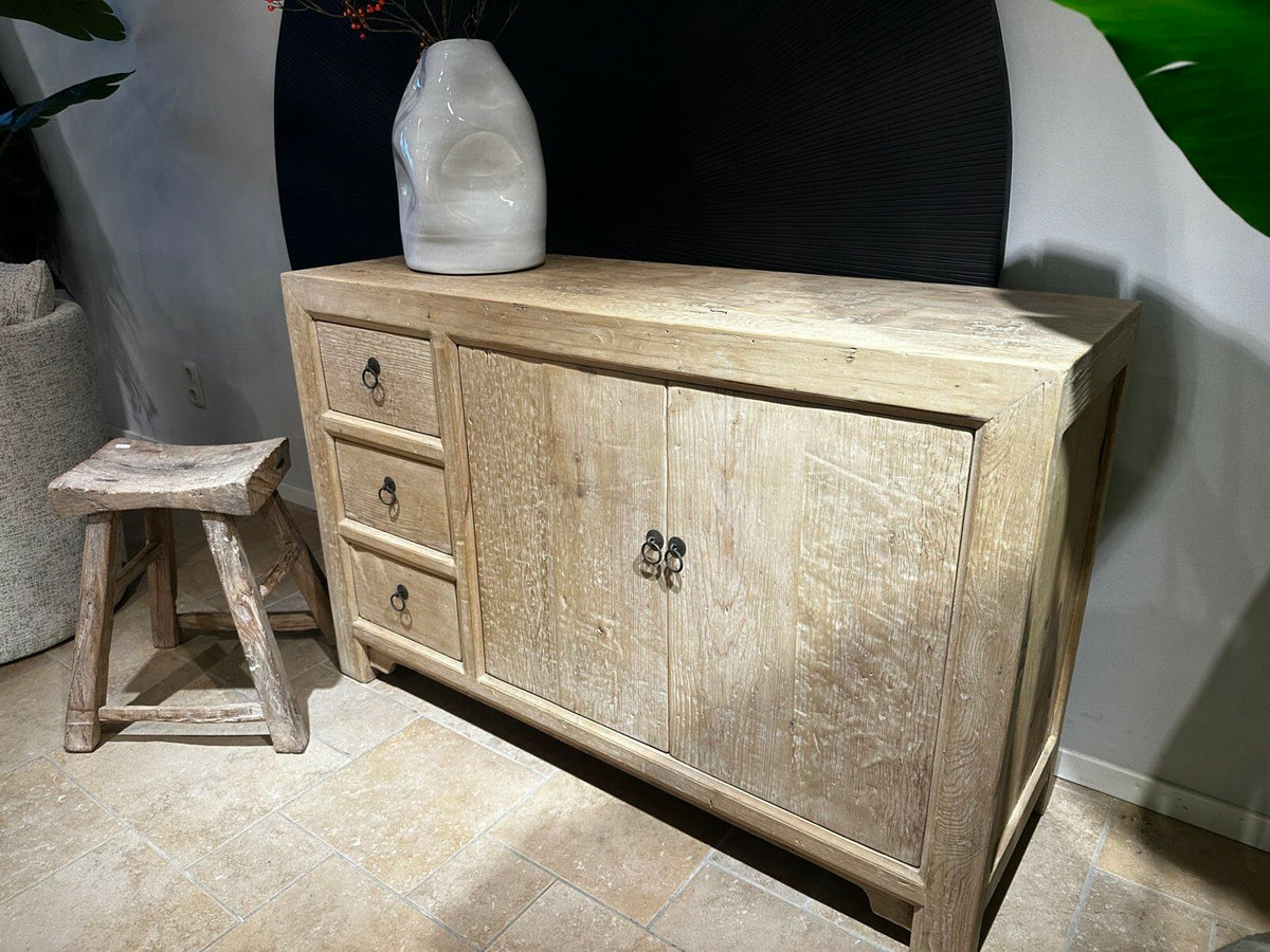 Dresser 3 drawers 2 doors – image 2