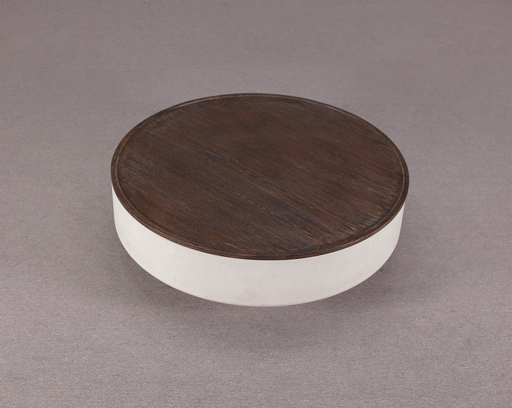 Round coffee table – image 2