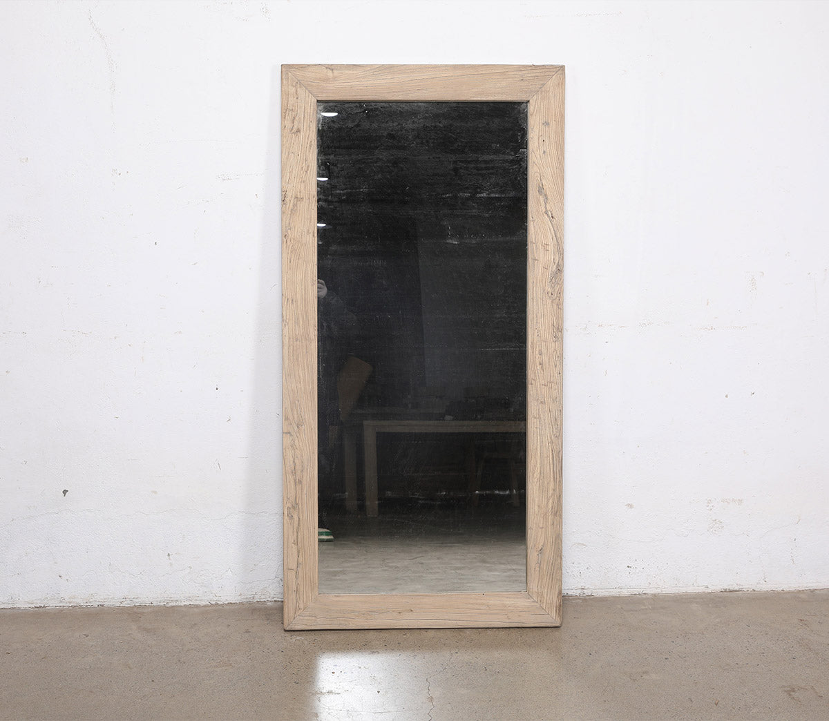 Elm wooden mirror