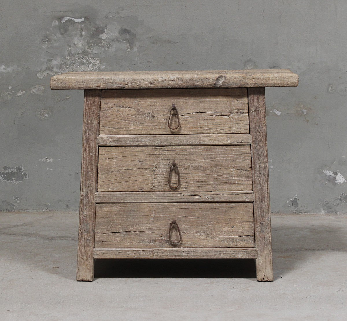 Cabinet 3 drawers