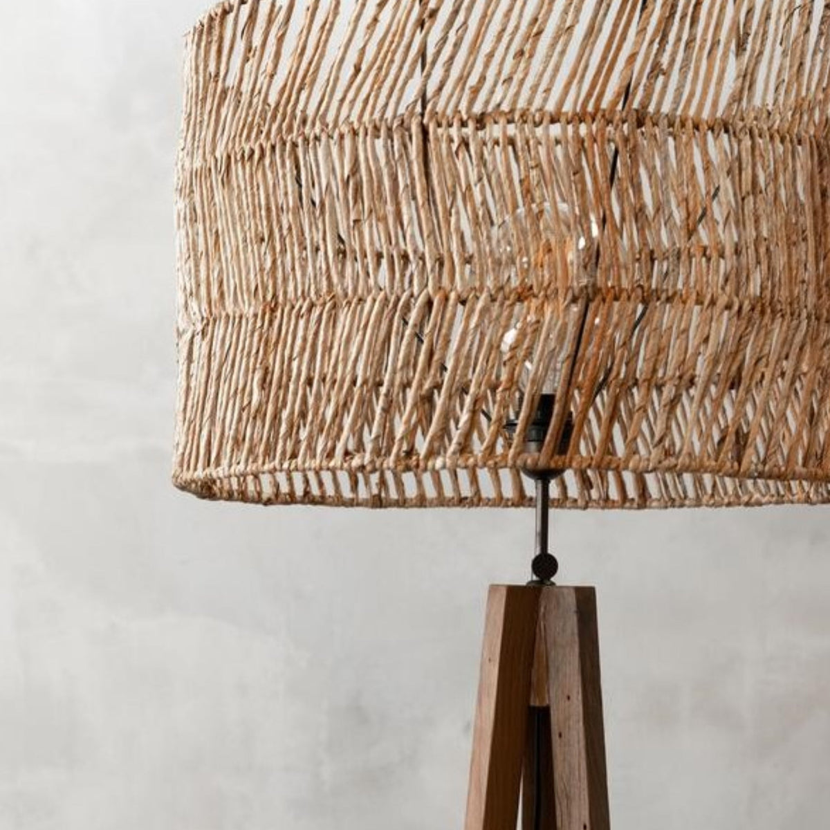 Porto Cristo Floor Lamp | Natural Rattan
