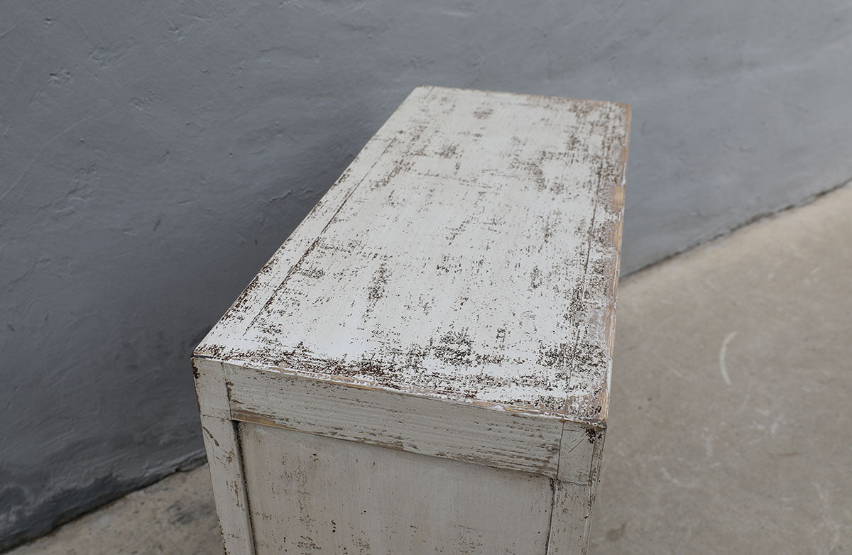Sideboard – image 2
