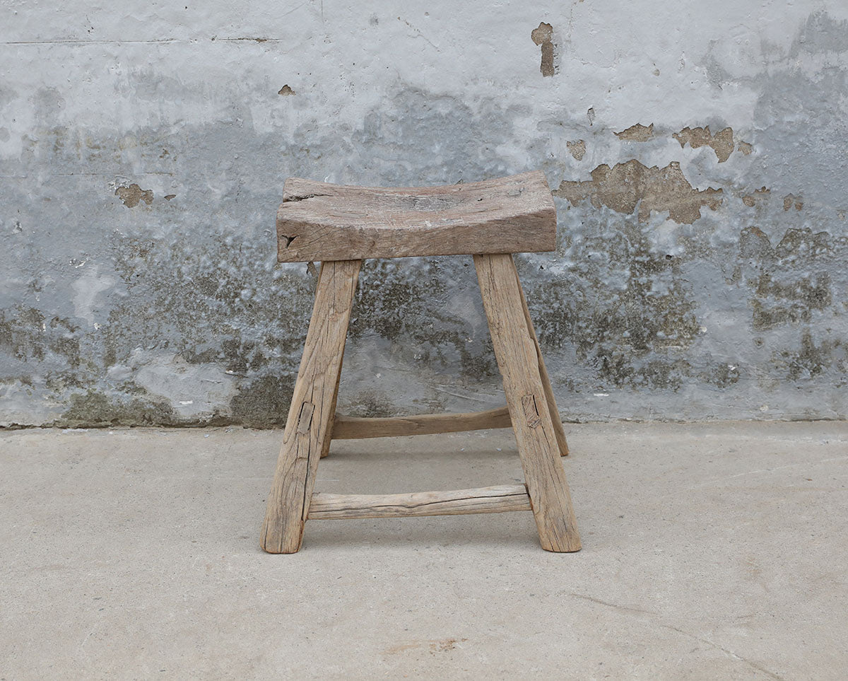 Saddle stool – image 2
