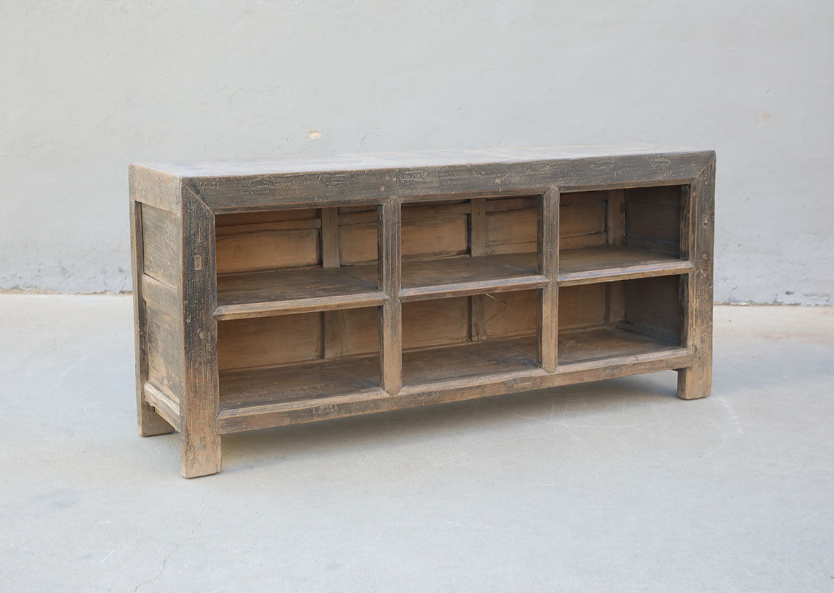 Sideboard open compartment – image 2