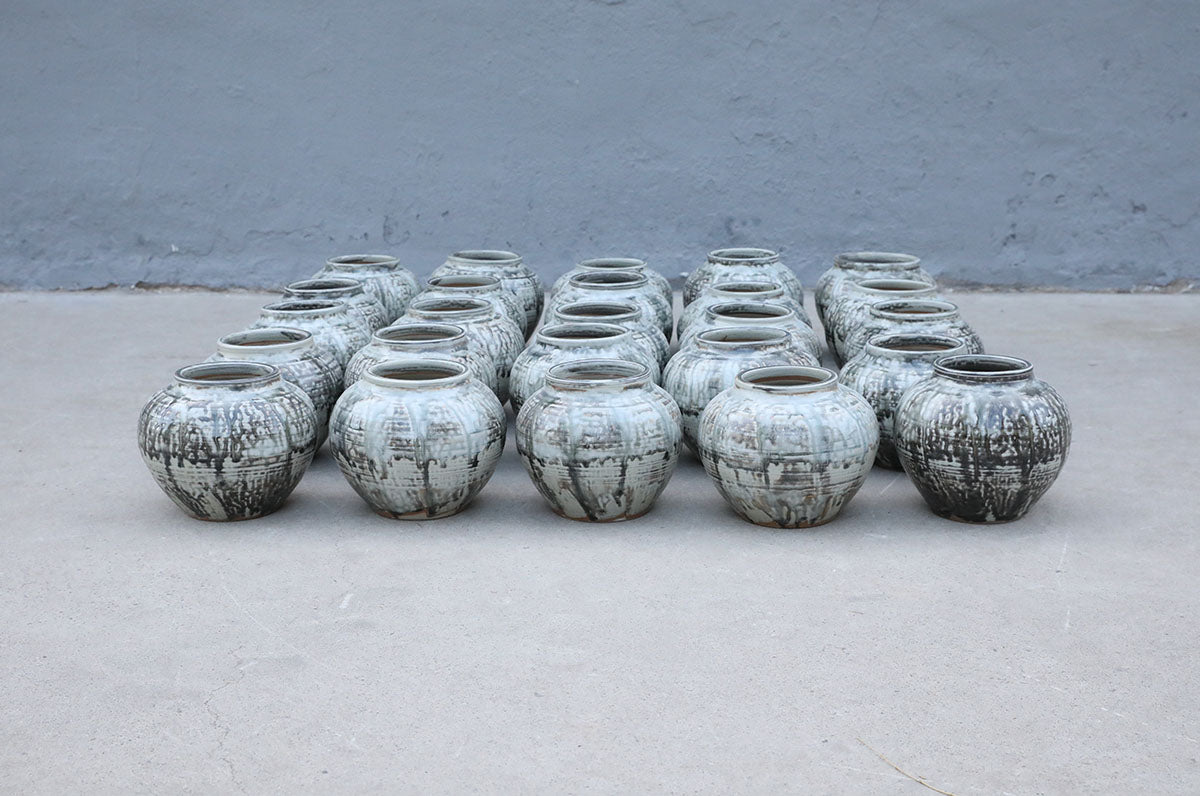 Stone pot – image 2