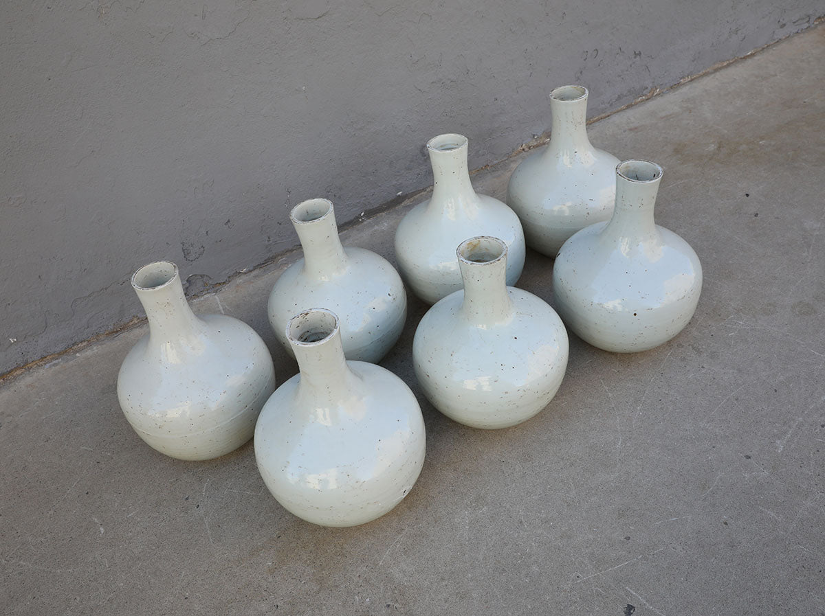 Stone vase – image 2