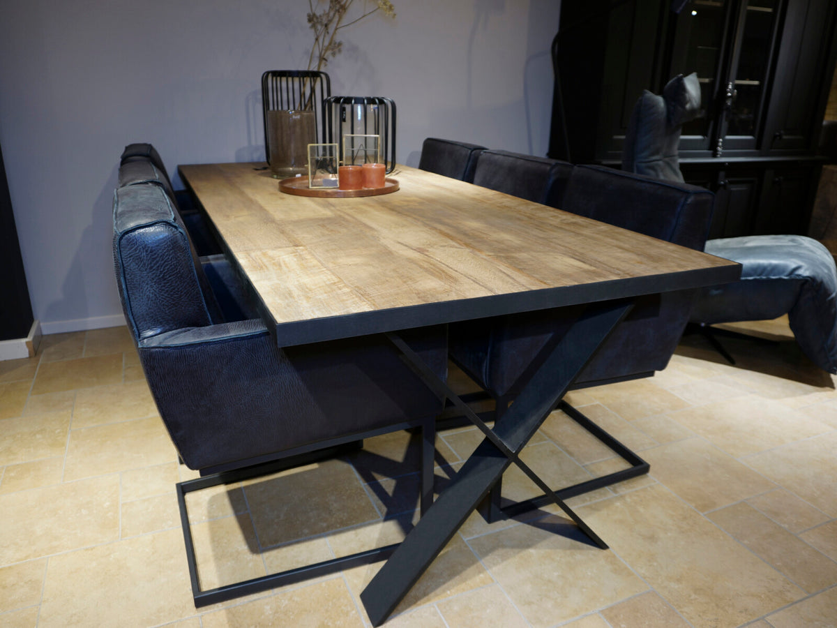 STEEL Dinner table cross leg – image 4