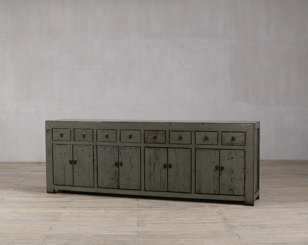 High-gloss XL sideboard