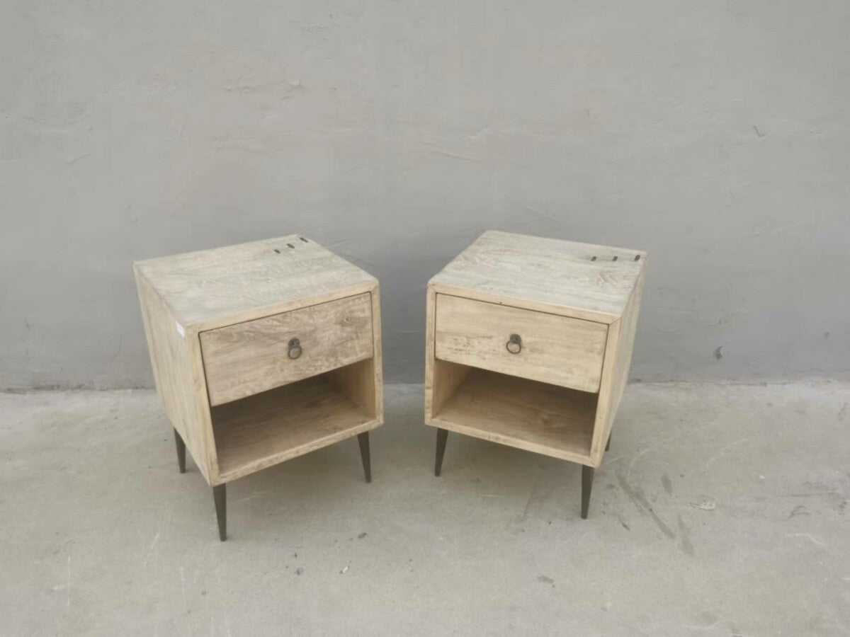 Side table / bedside table – image 2