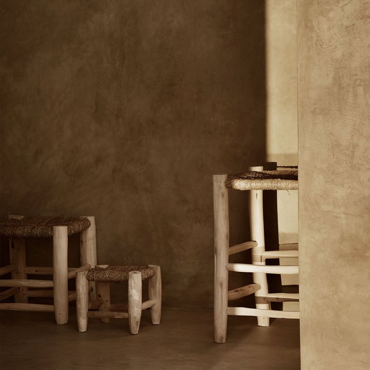 STOOL | EUCALYPTUS WOOD AND PALM LEAVES | H 20 CM