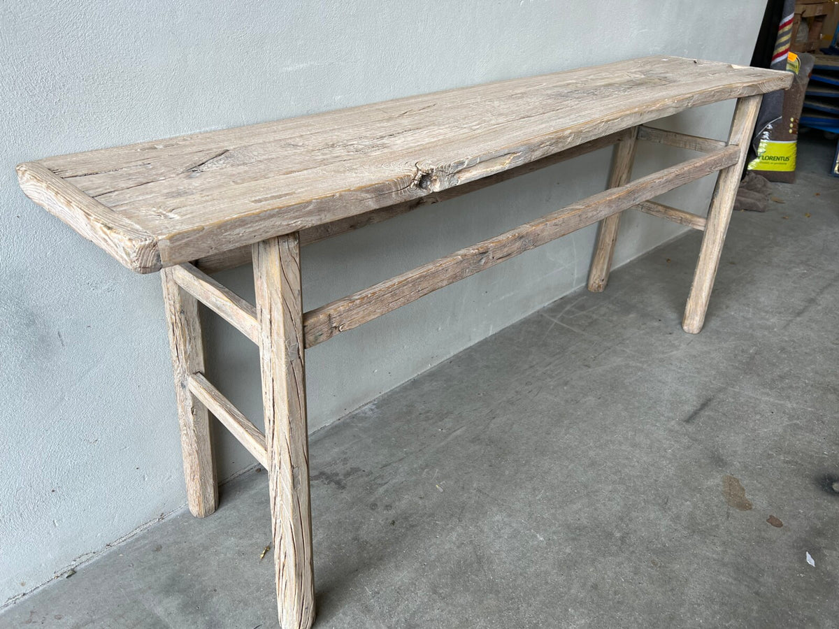 Console table – image 2