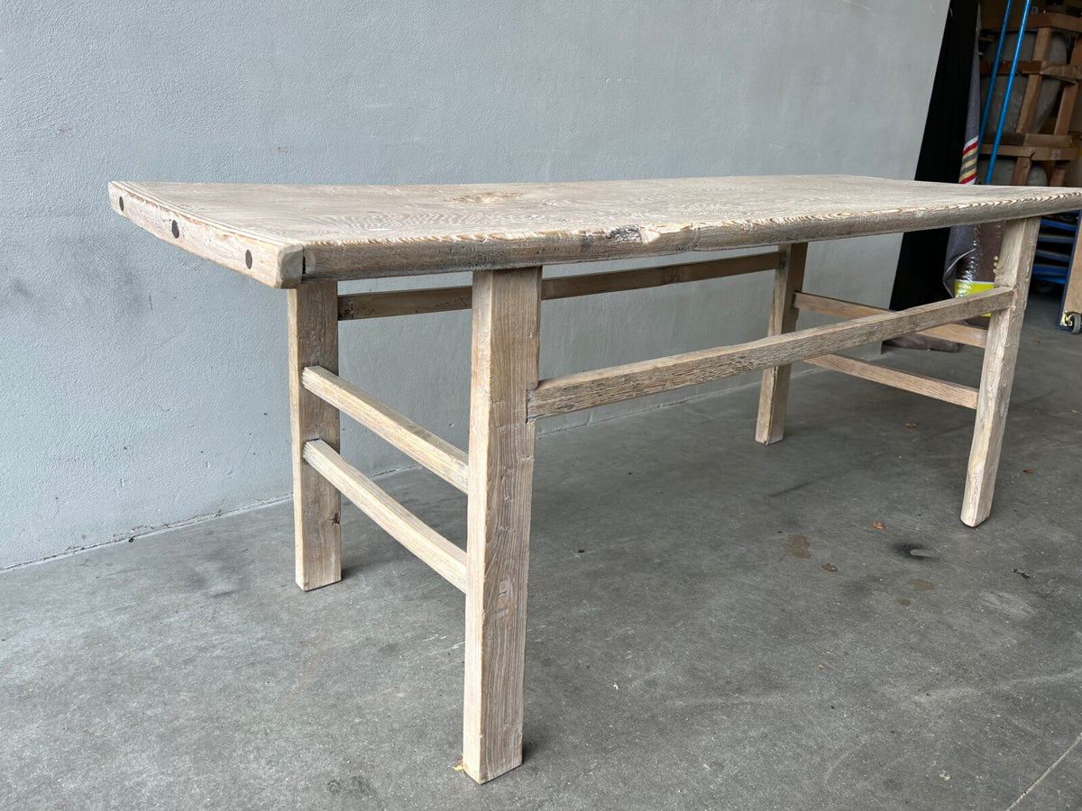 console table – image 2