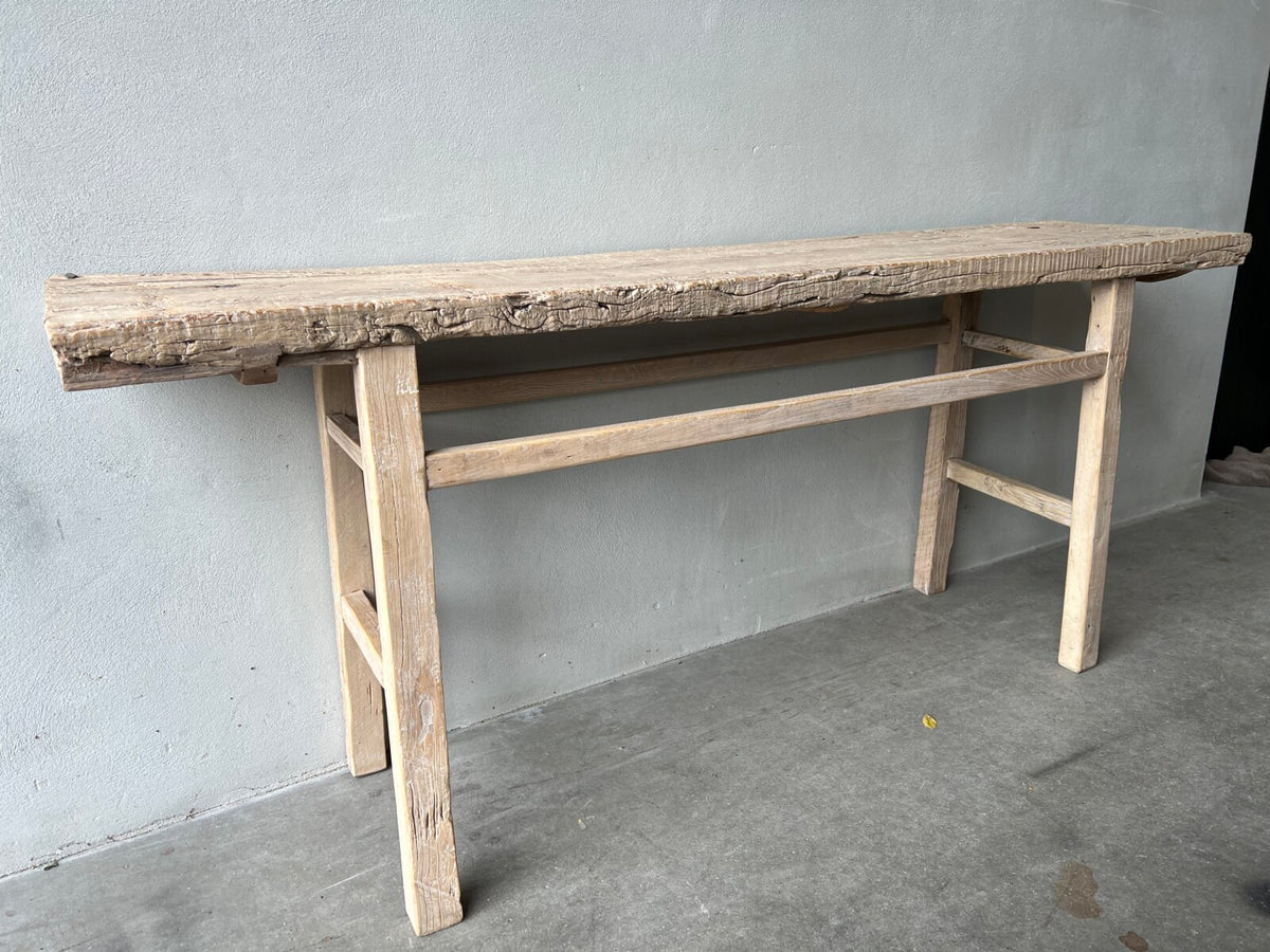 Console table – image 2