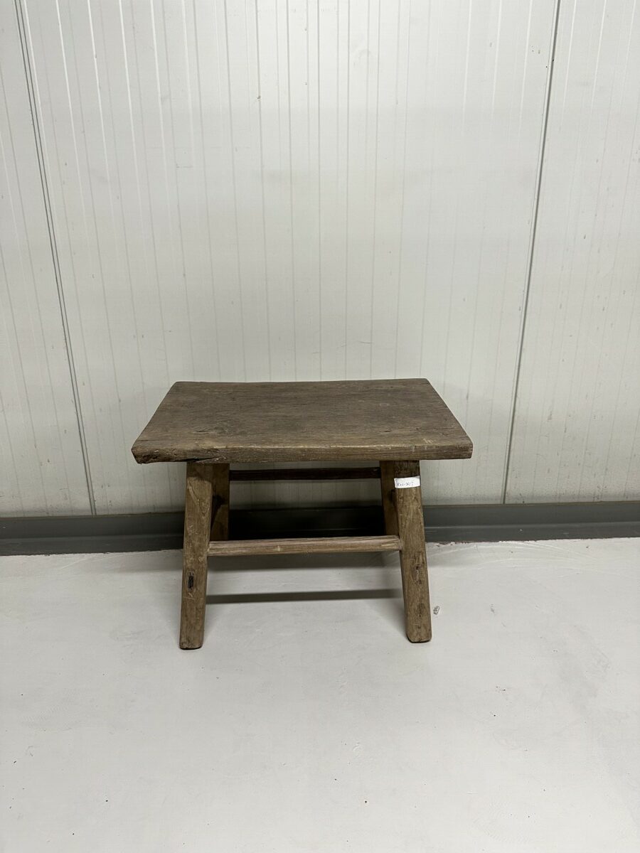 Coffee table – image 2
