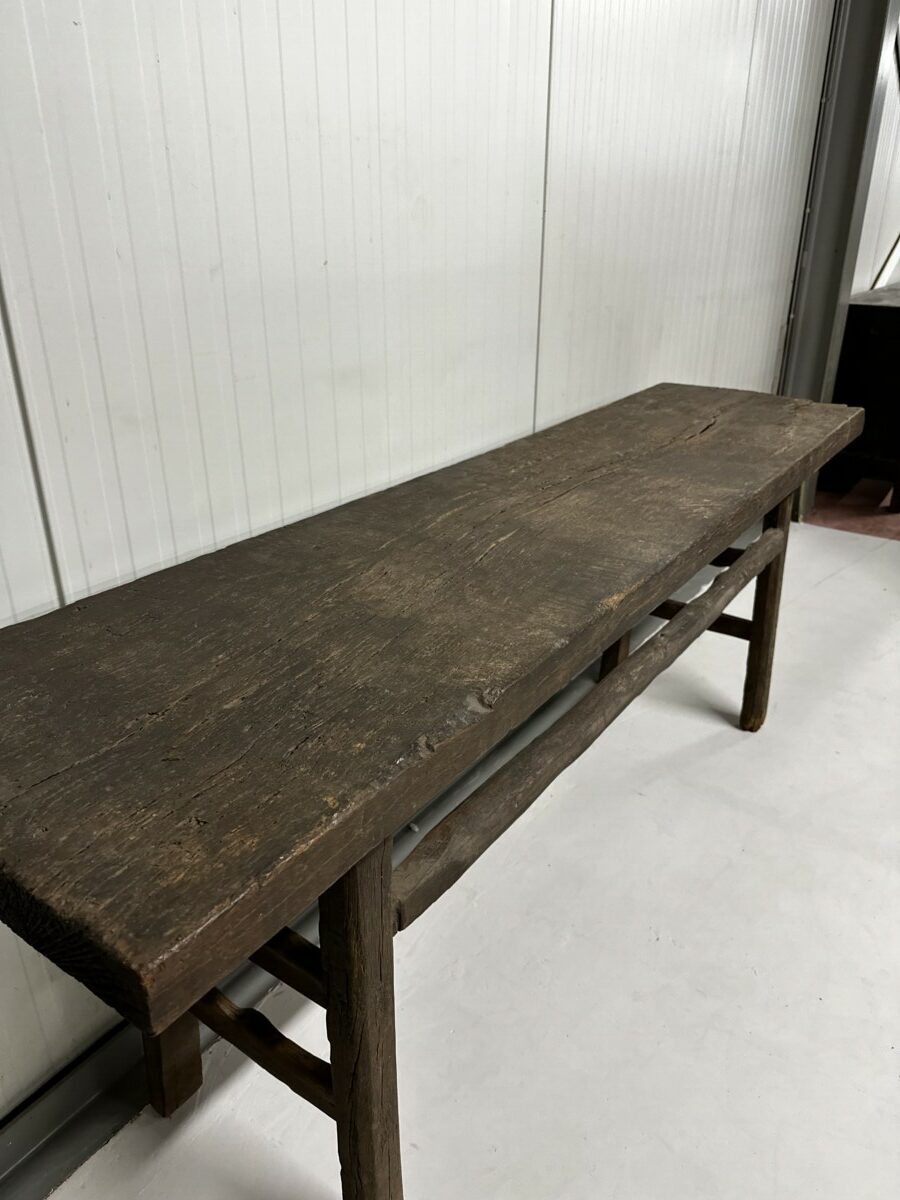 Console table – image 2
