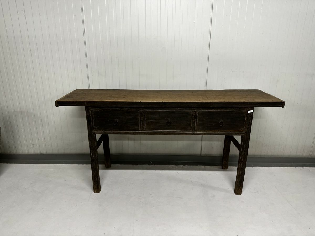 Console table