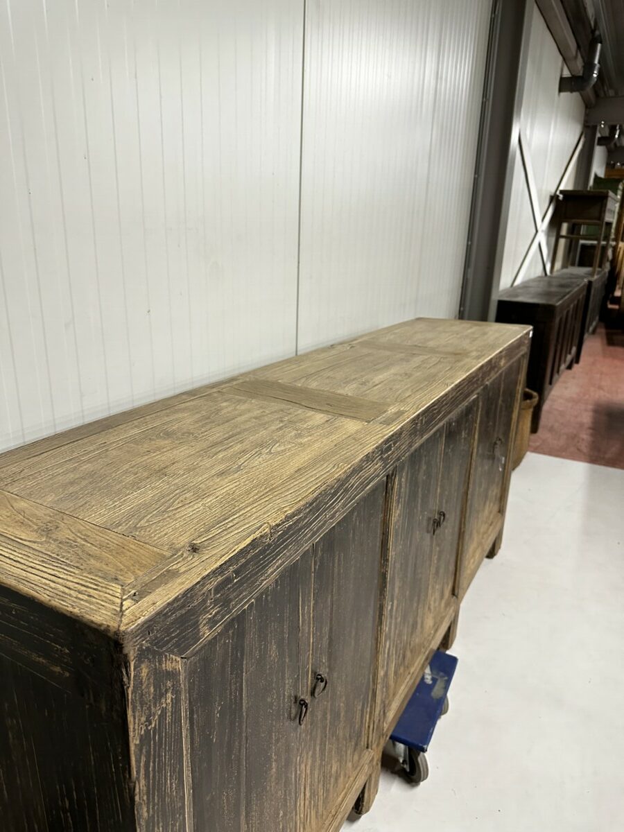Sideboard 6 doors – image 2
