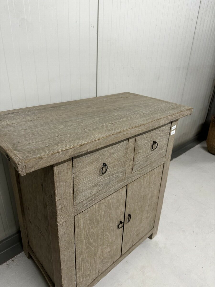 Cabinet 2 doors, 2 drawers – image 2